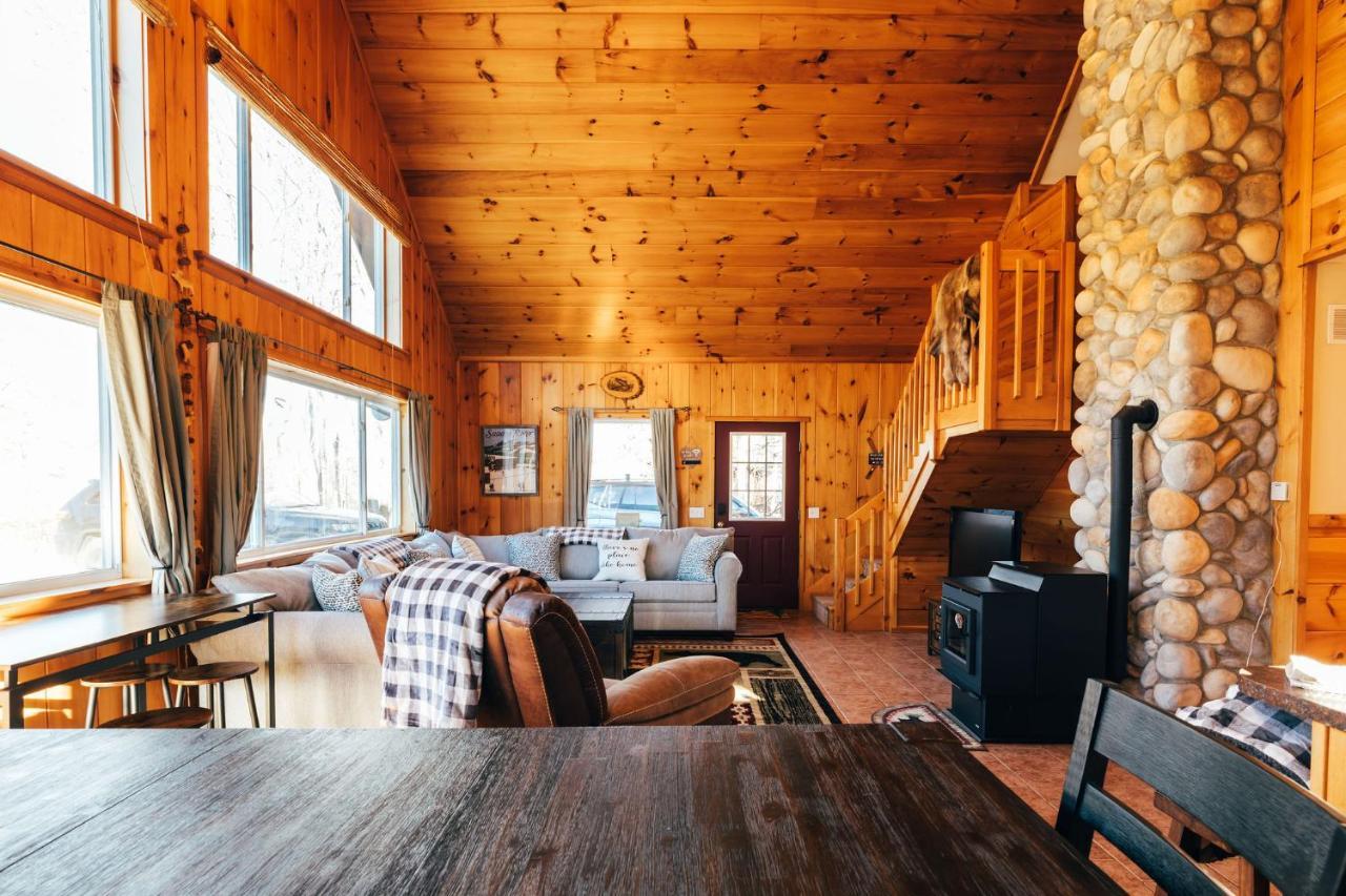 Ski Chalet W-Hot Tub, Only 3 Min To Sunday River Ski Lifts! Bethel Exteriör bild