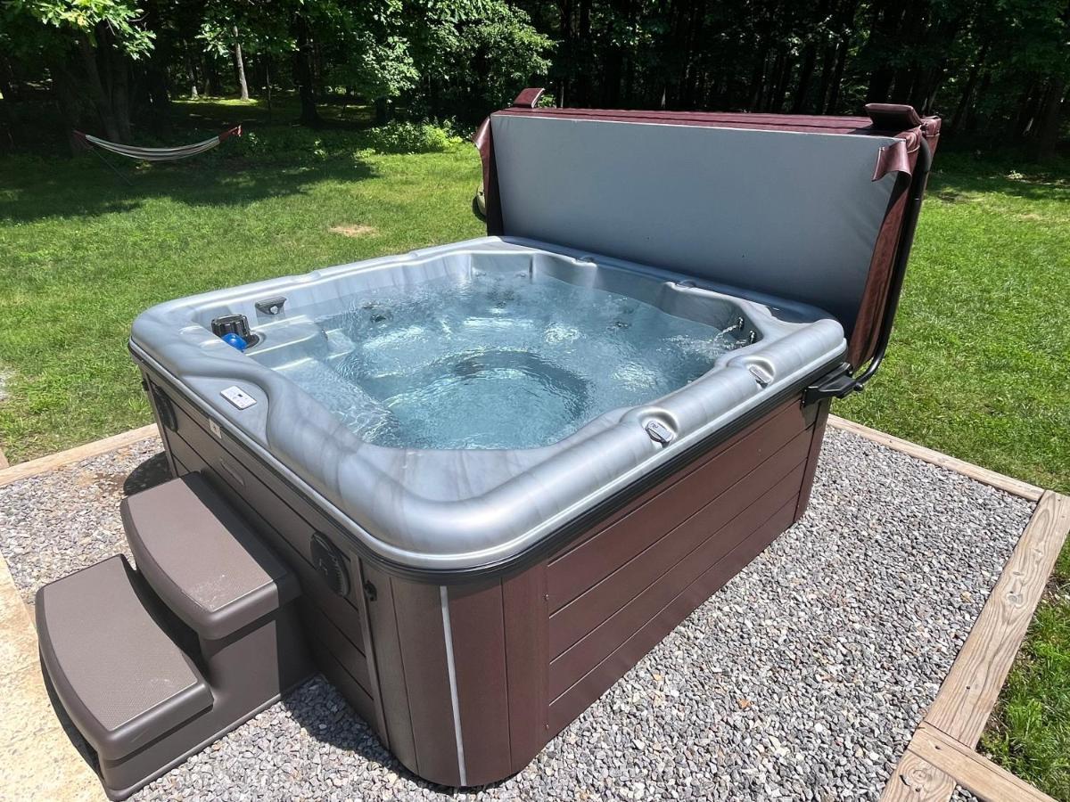 Ski Chalet W-Hot Tub, Only 3 Min To Sunday River Ski Lifts! Bethel Exteriör bild